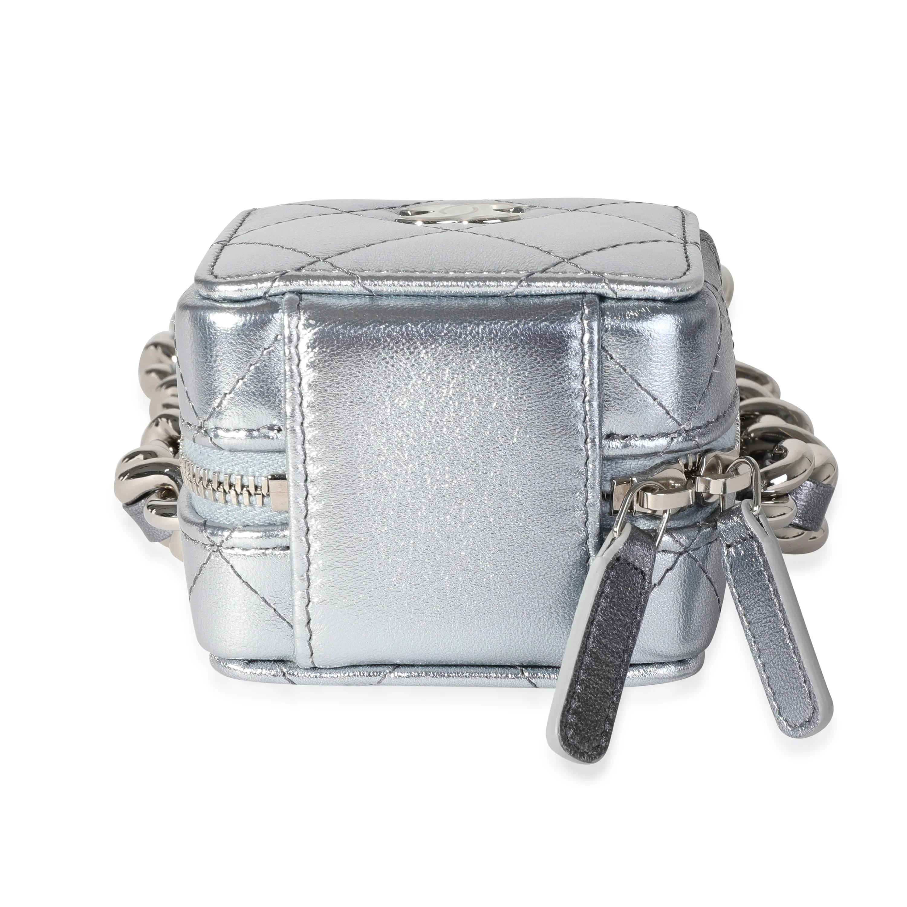 Metallic Lambskin Quilted Coco Punk Clutch With Chain - Image 4