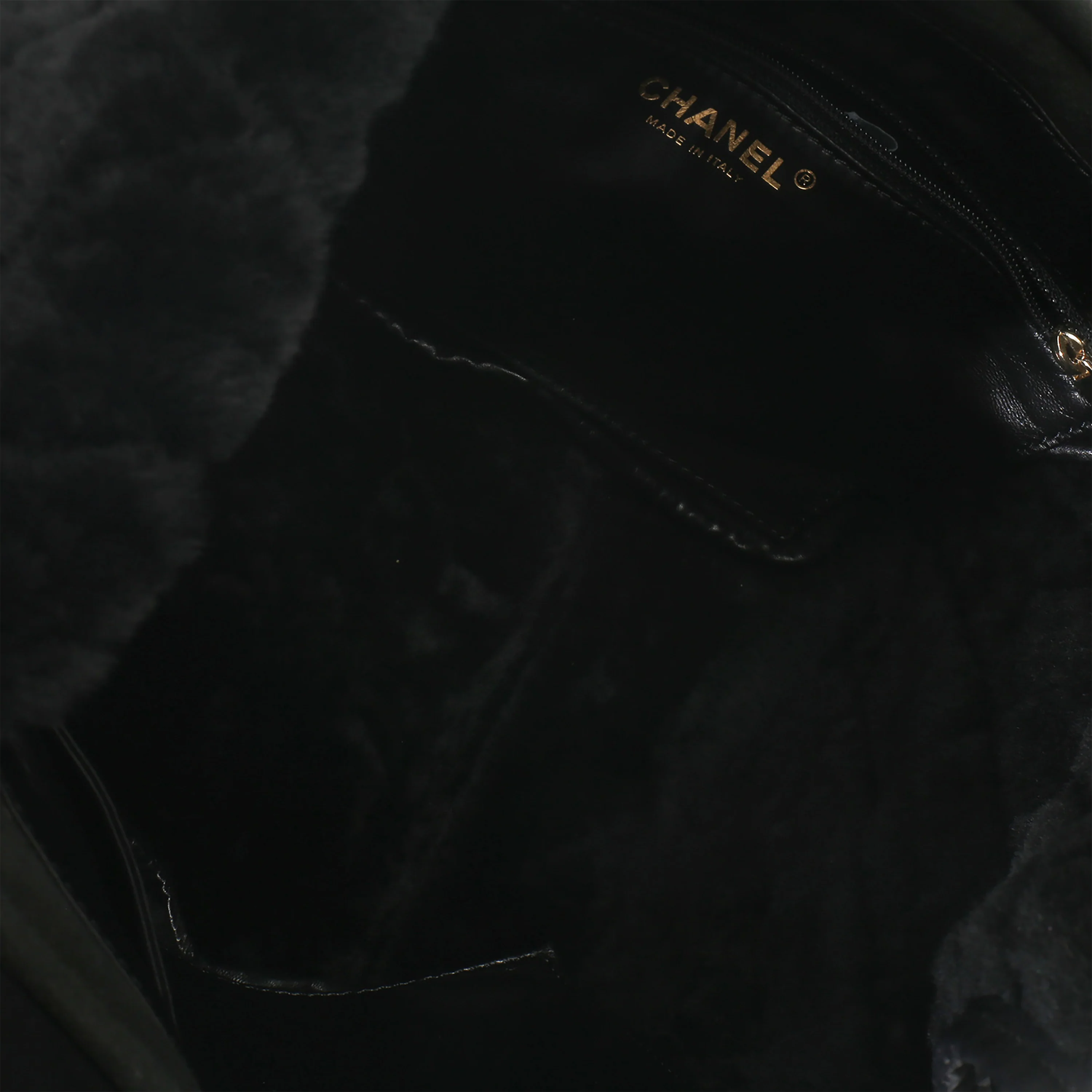 Vintage Black Suede Sparkle Winter Tote - Image 8