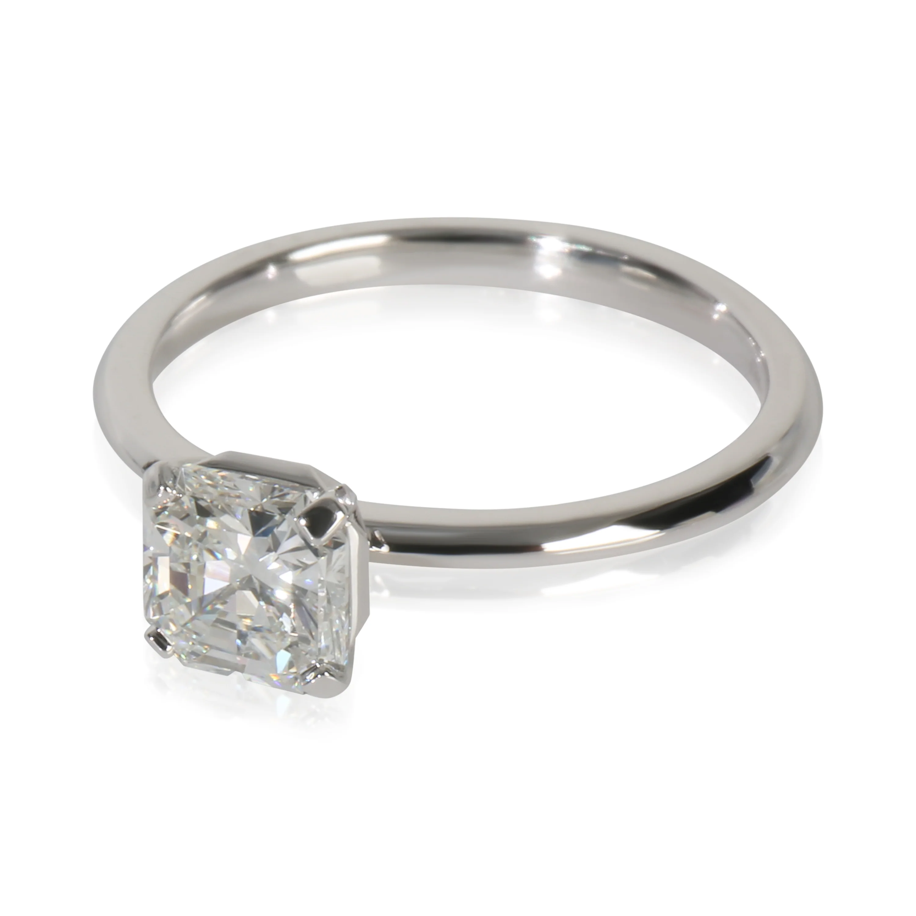 Platinum Tiffany & Co. Tiffany True Solitaire Engagement Ring, .91 Ct. F VS1 - Image 2