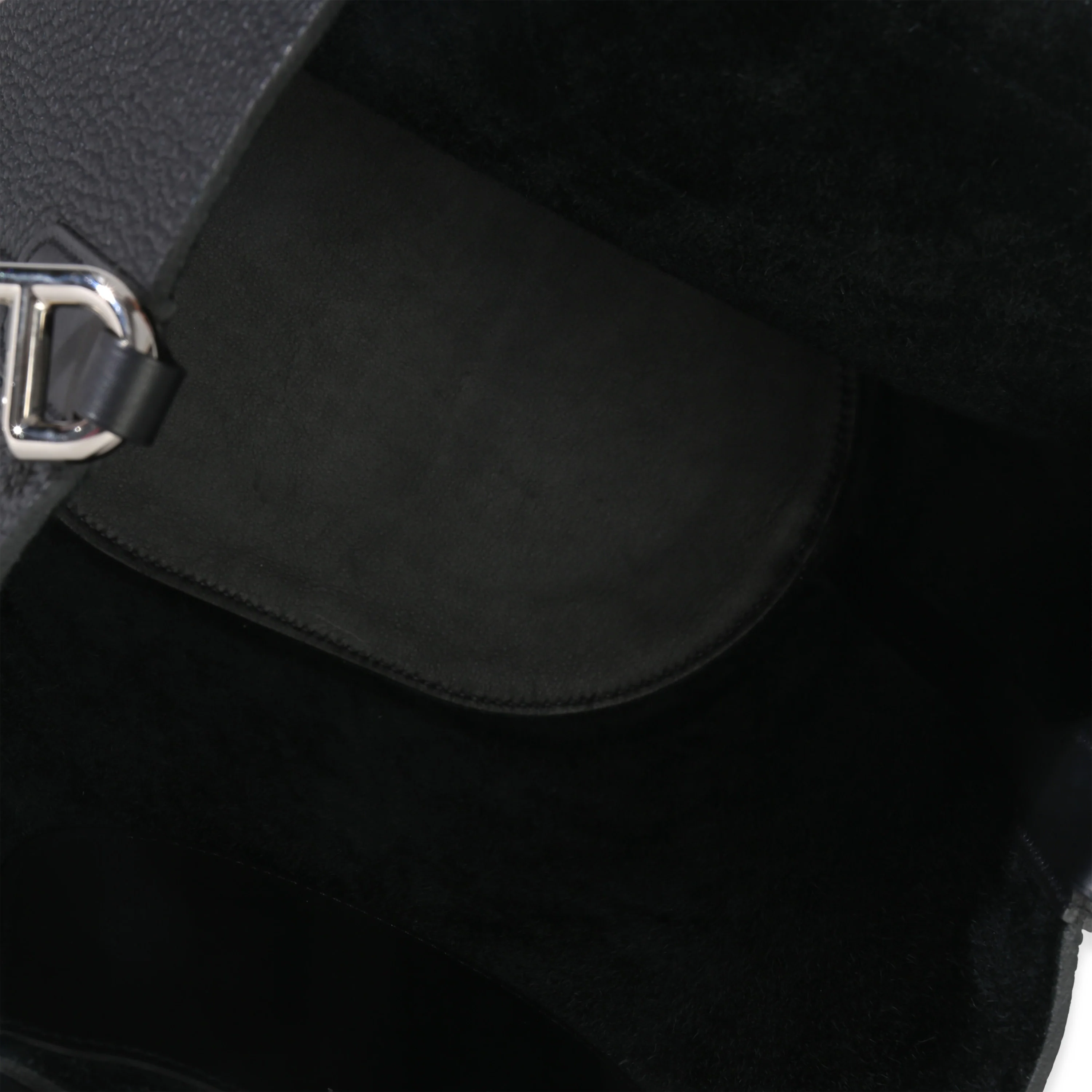 Black Clemence Swift In-The-Loop Bag 23 PHW - Image 8